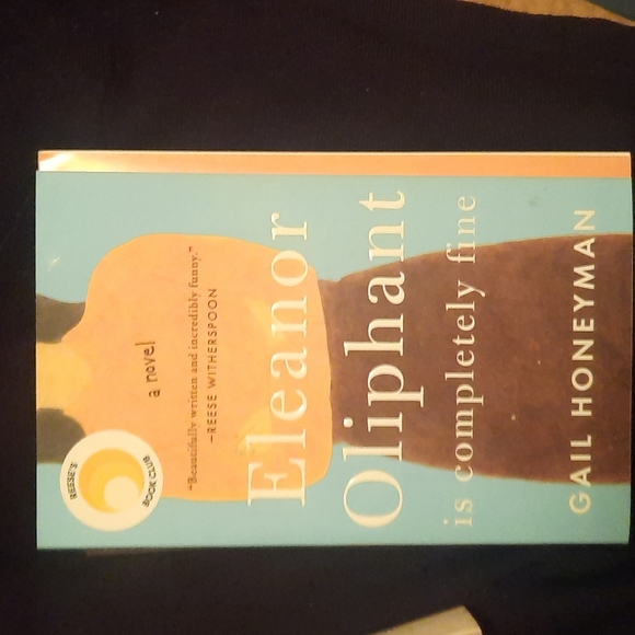 Three books Reese's bookclub - Picture 4 of 4